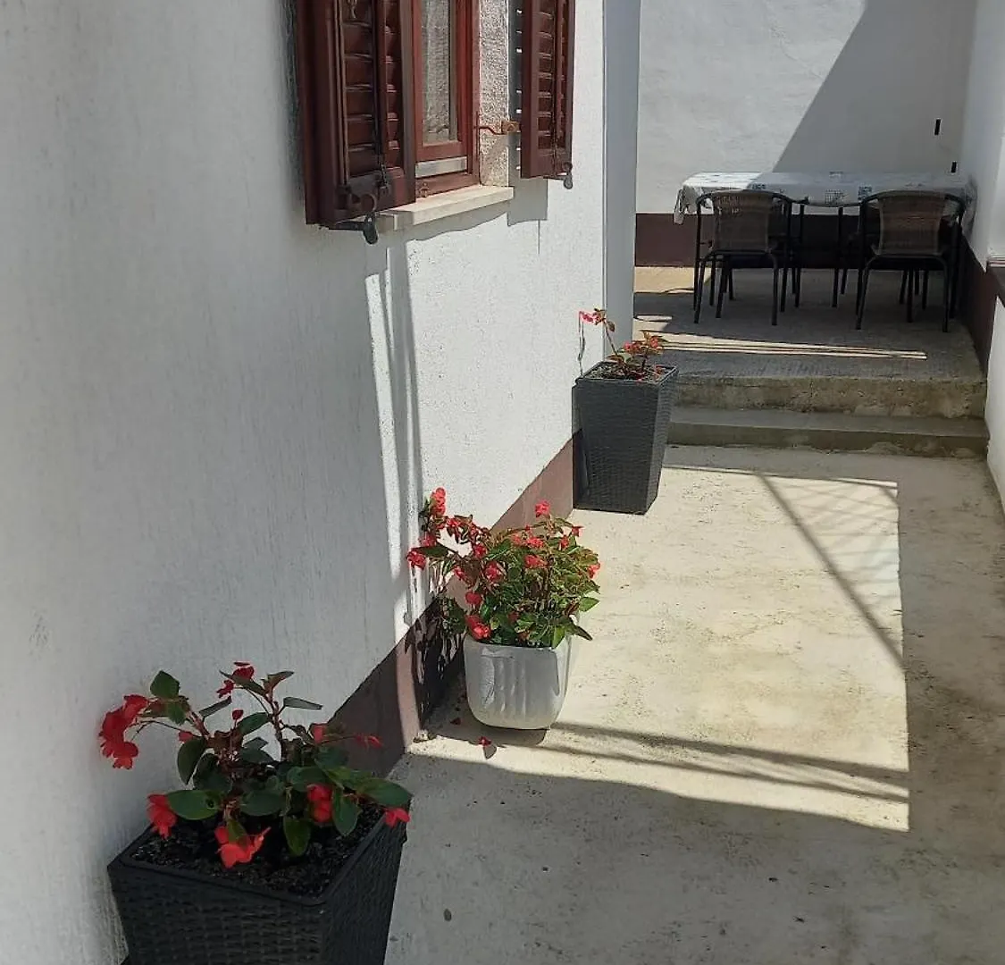 Apartmán App Krivit Pula 0*,  Chorvatsko
